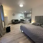 Apartamento Sweet Apartment-free Parking-posciel Hotelowa *